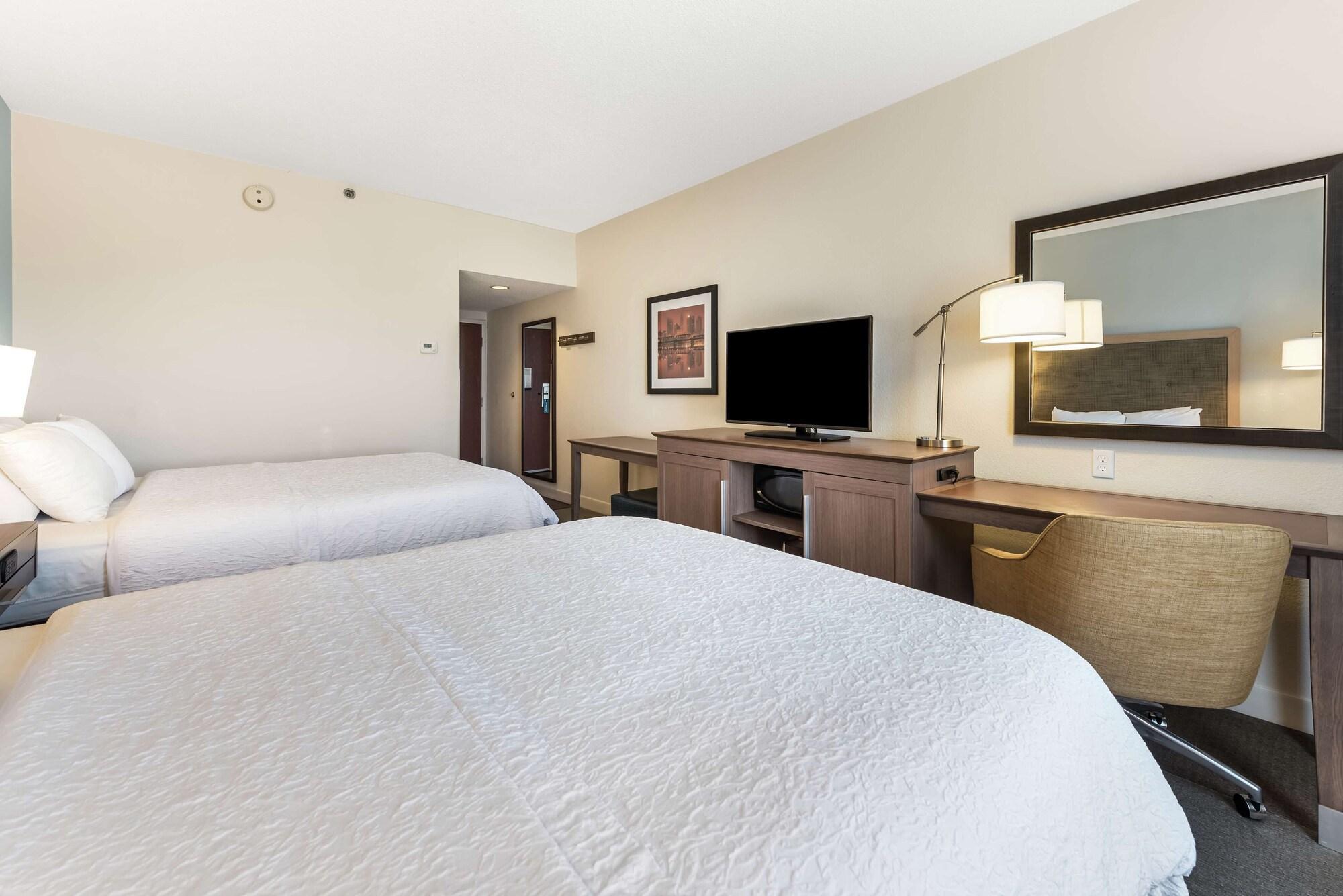 Hampton Inn Columbus I-70E/Hamilton Road Εξωτερικό φωτογραφία